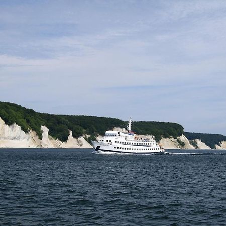 Ferienwohnung Hafen Quartier Sassnitz Exterior foto